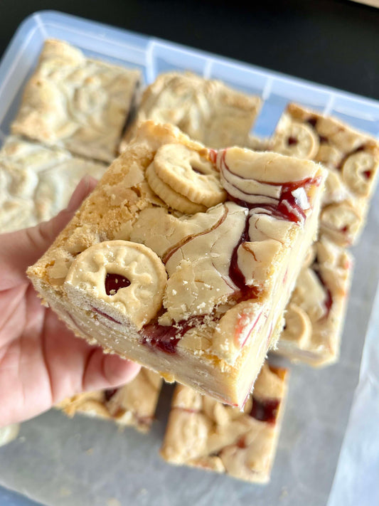 Jammie Dodger Blondie